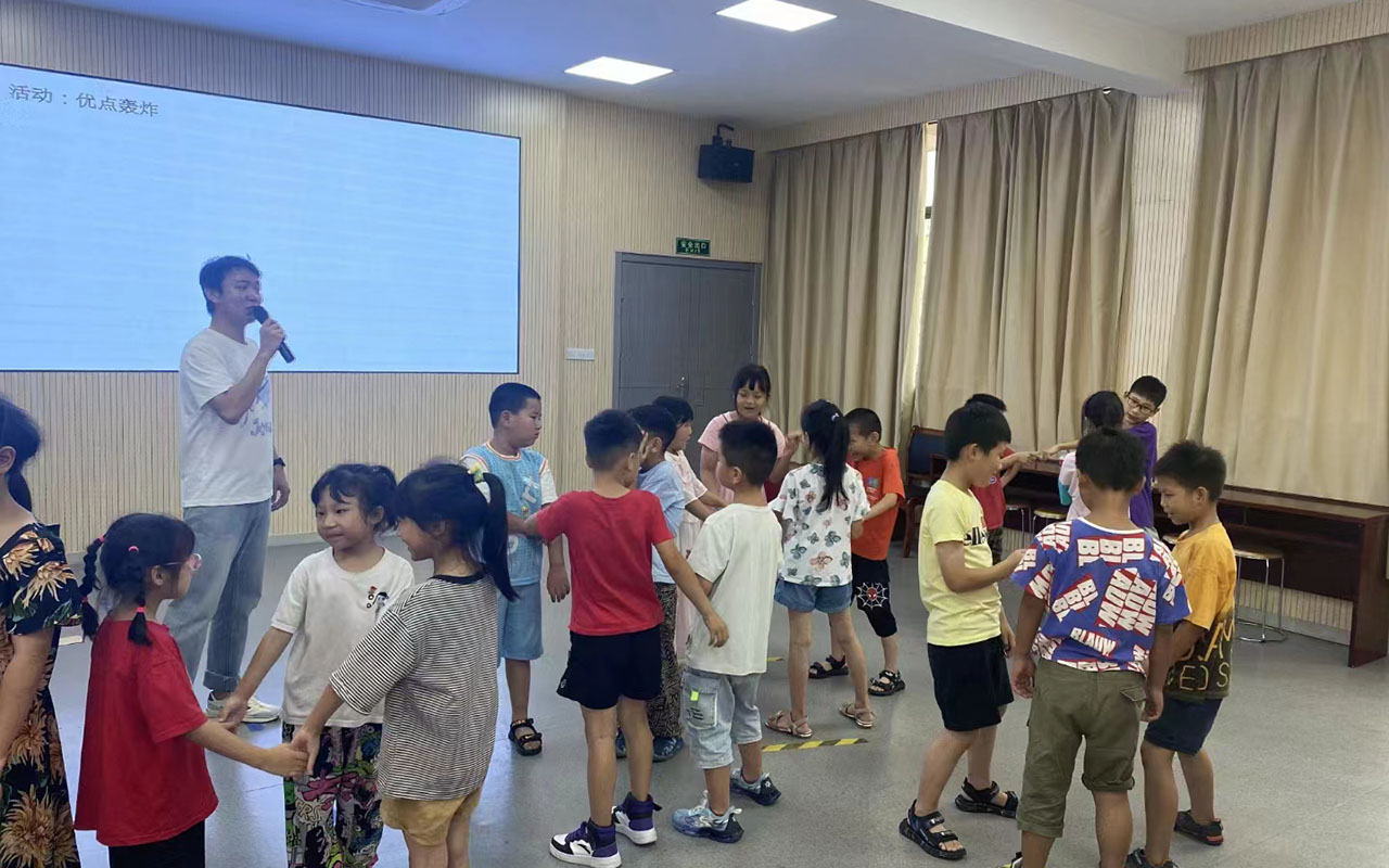 鄱阳龙观乡中心学校